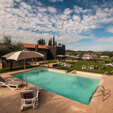 Riondel Farm stay Affi