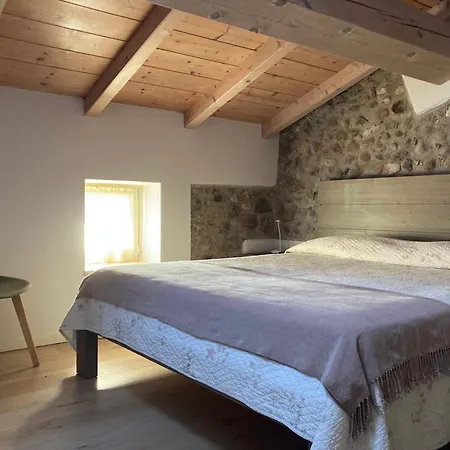 Riondel Farm stay *